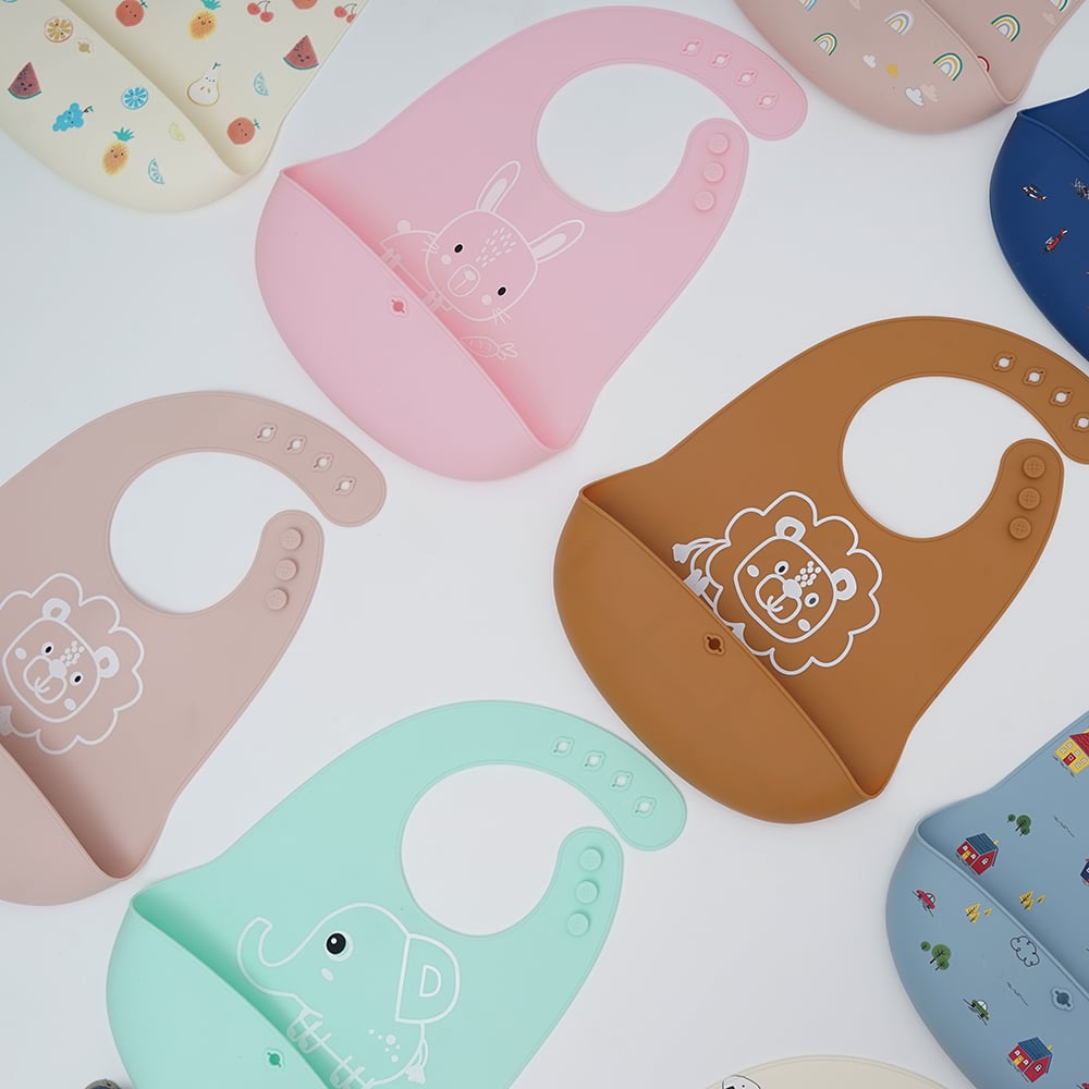 Hot Selling Cartoon Manufacturer Waterproof Animals Silicone Baby Bibs