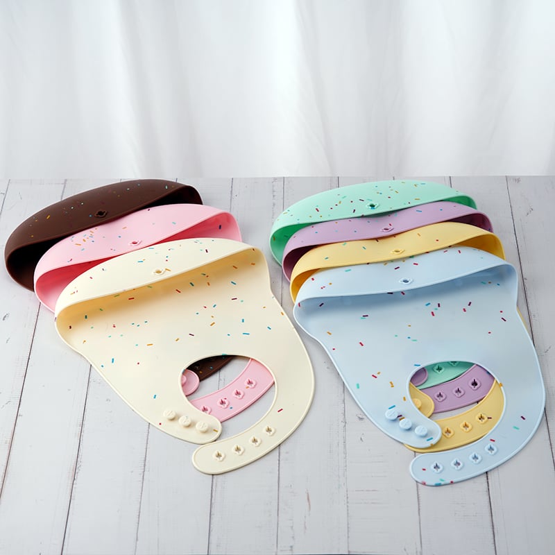 Design Competitive Price Baby Silicone Bibs